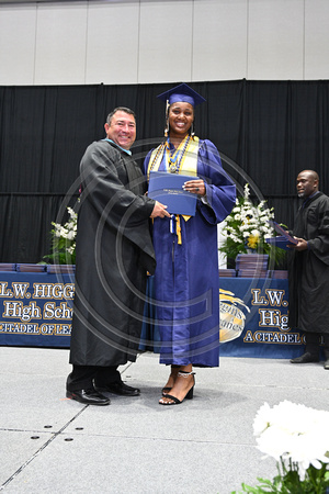 Higgins Grad 23 012