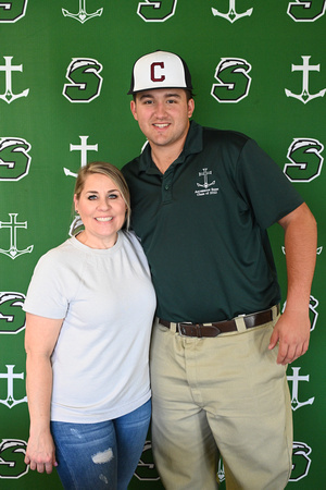 Shaw signing day baseball 22 141